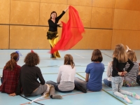 Rhythmus und Tanz 74